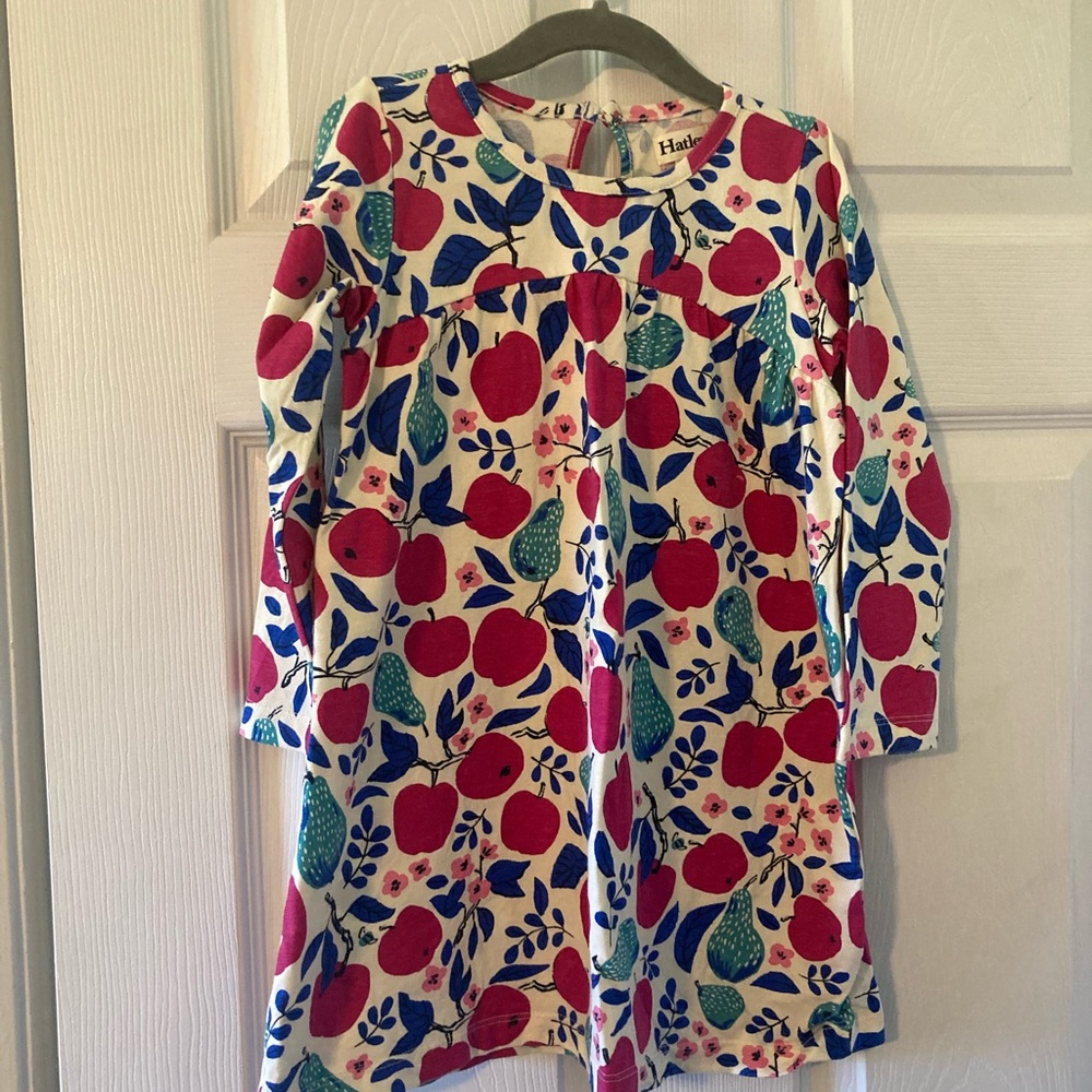 Hatley 4T apple fall long sleeved dress